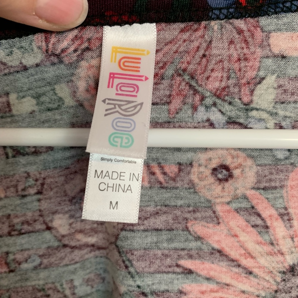 Lularoe Perfect - Picture 2 of 3